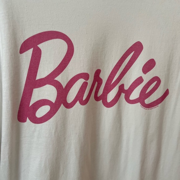 Barbie shirt NEW! Still with tag Barbie - Classic Logo T-Shirt - Picture 3 of 4